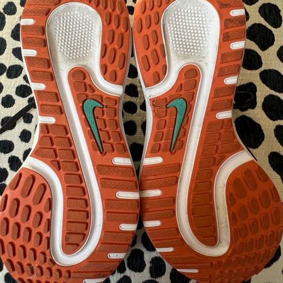 NIKE react - Picture 5 of 8